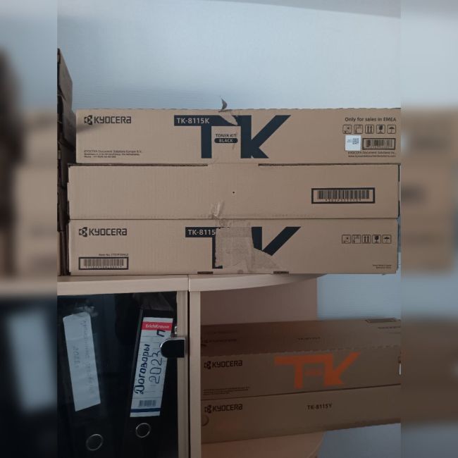 Тонер-картридж TK-8115K Black оригинал