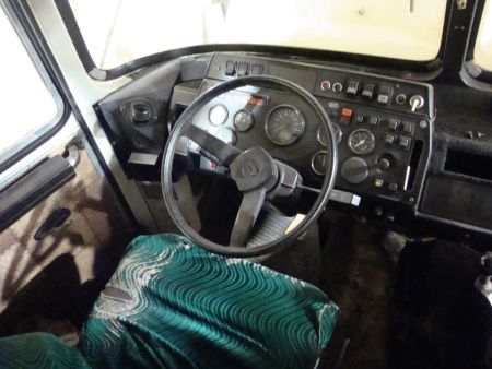 АВТОБУС КАВЗ-3976