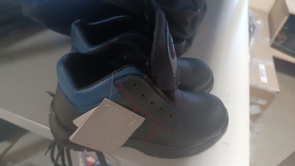 Ботинки зимние  ПУ/нитрил р.40