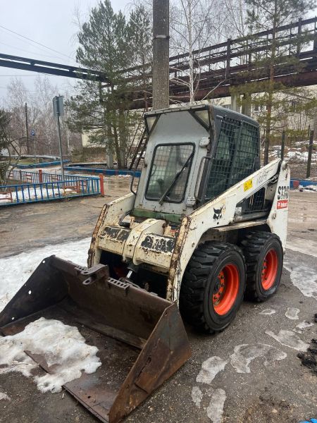 Универсальный погрузчик BOBCAT S 130