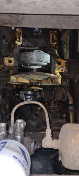 Самосвал БелАЗ 7555В