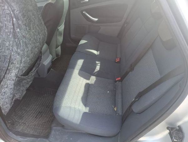 Автомобиль  Ford Mondeo