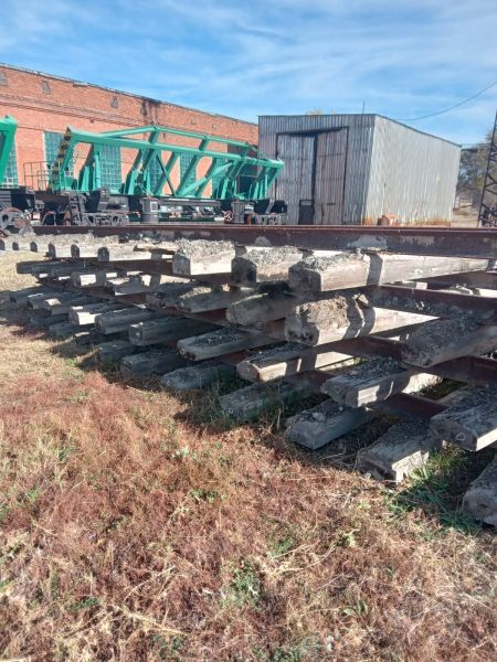 Шпала деревянная, L=2.75м (б/у)