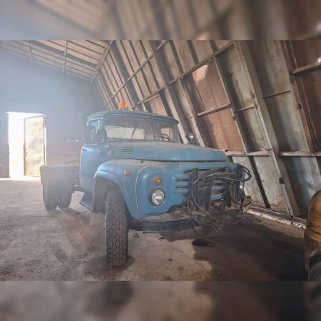 Автомобиль ЗиЛ-431412 КО-713 специальная