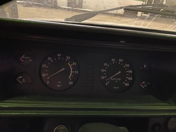 Автомобиль LADA 210740