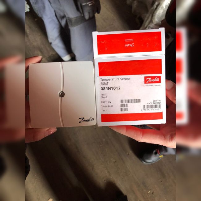 Датчик температуры ESMT Danfoss б/у