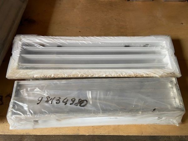 Решетка с клапаном АМР-К 400х100