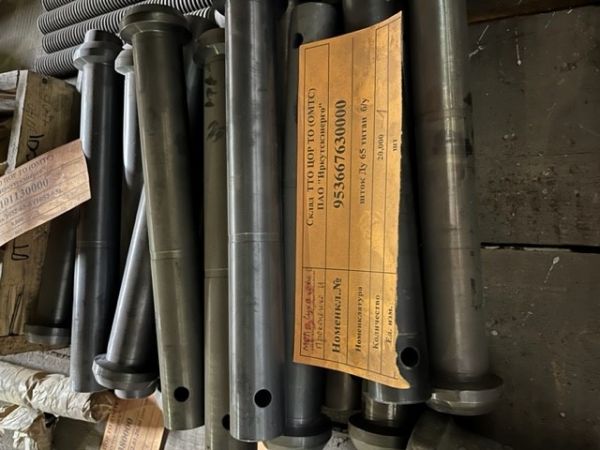шток Ду 65 титан  б/у