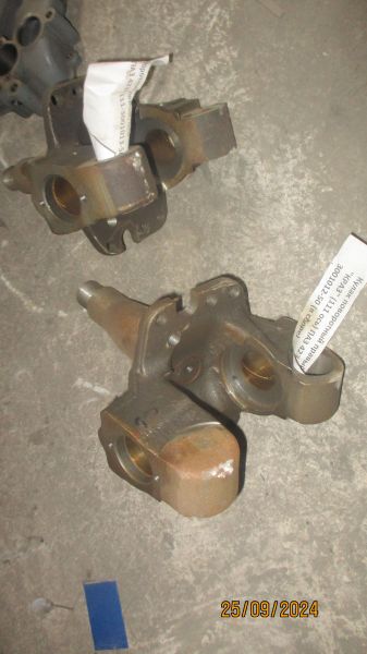 Кулак поворотный левый, ось "КРАЗ" (111 ось) ПАЗ 4234 111-3001013-50 (в сборе)