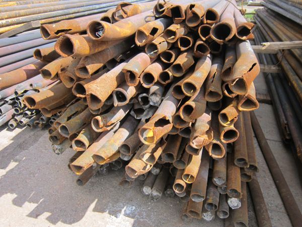 Труба б/у диаметры 57 и 38 мм 