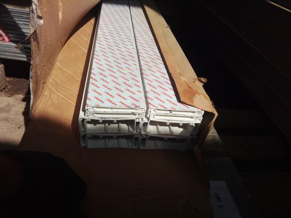 TA-GN 100x40 Короб с крышкой, с направляющими для установки разделителей , белый (серия In-liner) (арт. 1782 )