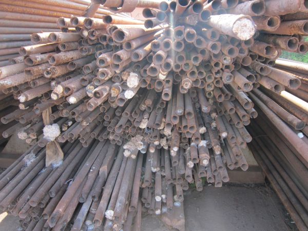 Труба металлическая б/у диаметром 38 мм и 57 мм