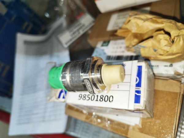 Датчик давления 3408556 Cummins