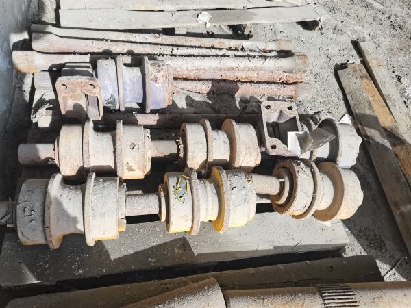 Каток поддерживающий 2501-21-115СП б/у