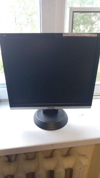Монитор 19 Viewsonic VA926-LED