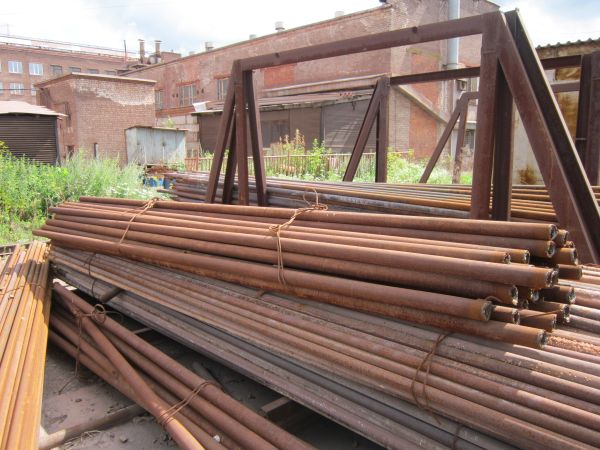 Труба б/у диаметры 57 и 38 мм 