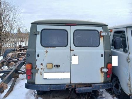 Автомобиль на ходу. 