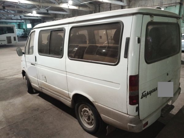 Автомобиль ГАЗ-2217 2002 г. 