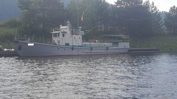 Бот водолазный «Антей» (теплоход)