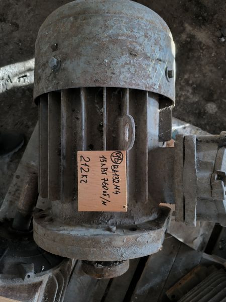 Электродвигатель ВА 132 М4 (15 кВт., 760 об/мин),б/у