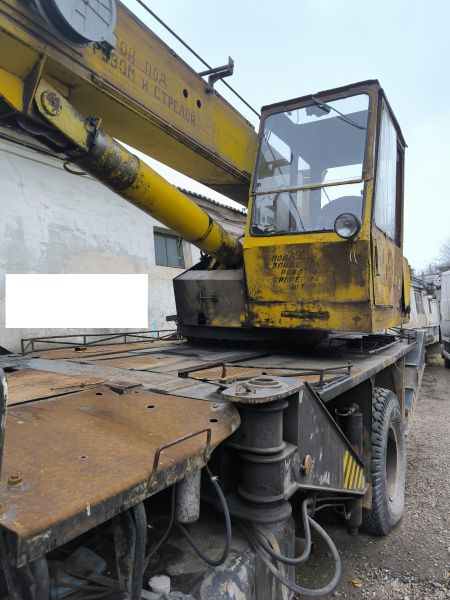 Автокран КС3577-4 