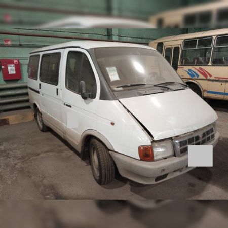 Автомобиль ГАЗ-2217 2002 г. 