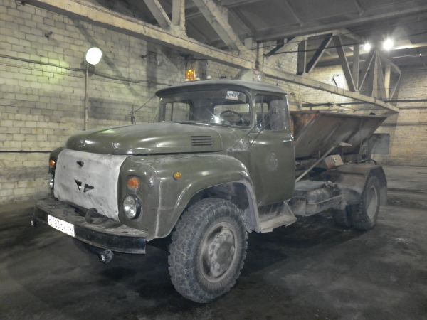 Автомобиль ЗИЛ 431412 