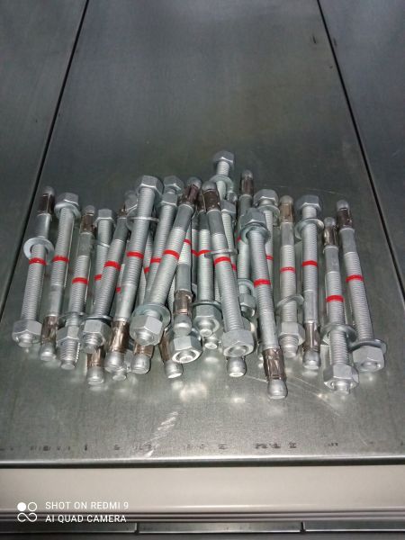 Анкер распорный 12*145 HST Hilti