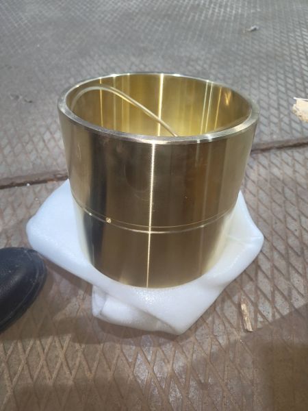 Втулка 4379184 Hitachi