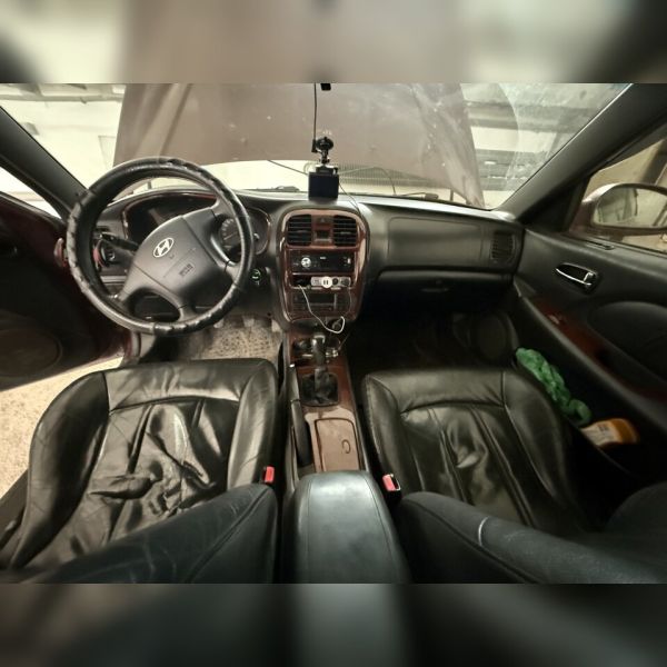 АВТОМОБИЛЬ HYUNDAI SONATA 