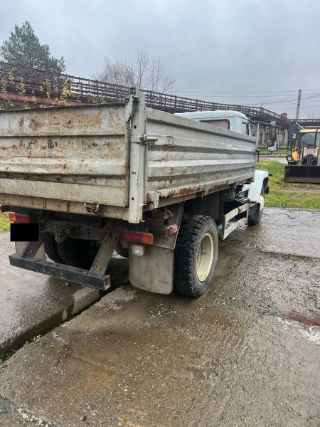 Самосвал ГАЗ-САЗ-35071