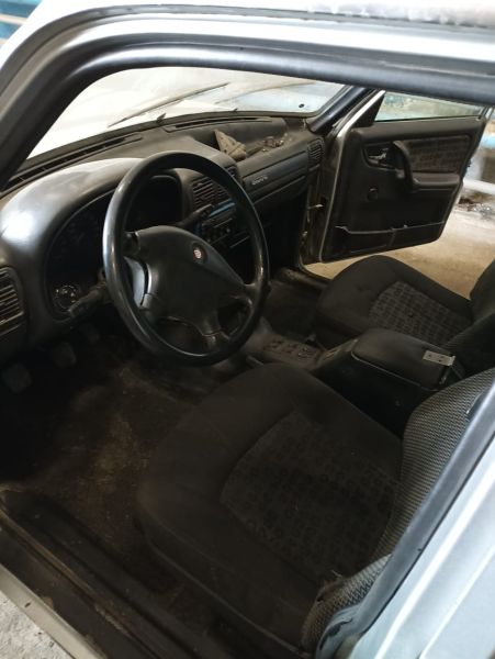 Автомобиль ГАЗ 31105