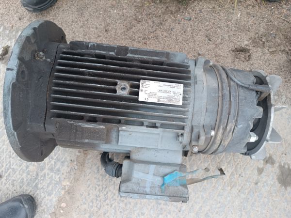 Мотор редуктор SEW-Eurodrive KA107/T б/у 