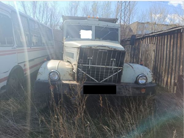 Автомобиль КРАЗ 256