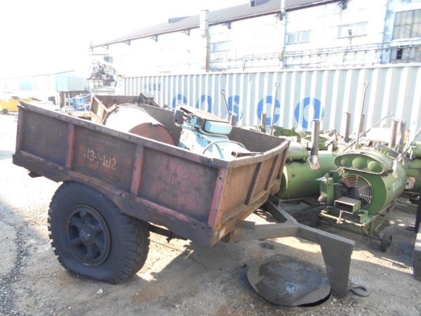 Прицеп бортовой одноосный 8019-03