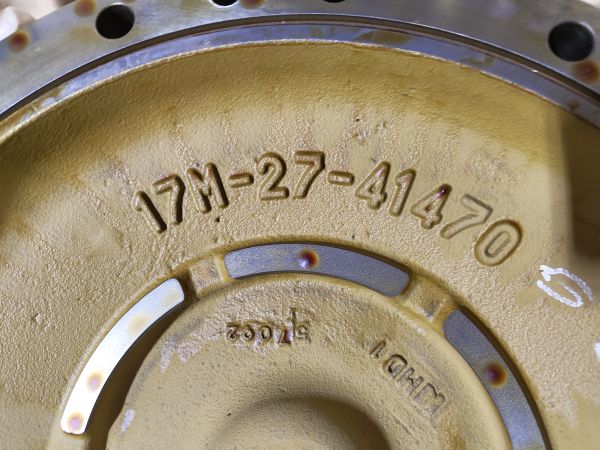 Крышка 17М-27-41470 Komatsu