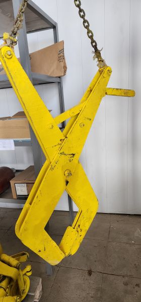 Захват для переброски алюминиевых чушек по чертежу