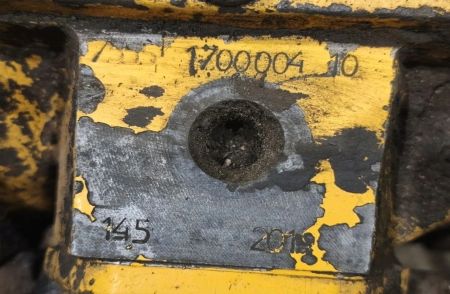 Карьерный самосвал 7555B Белаз