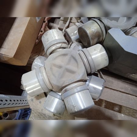 Крестовина E12980570 Hitachi