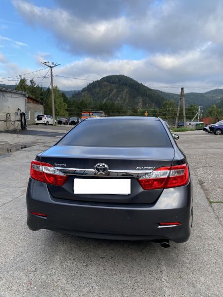 Автомобиль легковой TOYOTA CAMRY