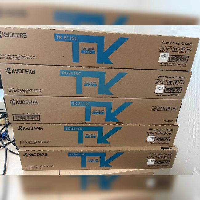 Тонер-картридж TK-8115C Cyan оригинал