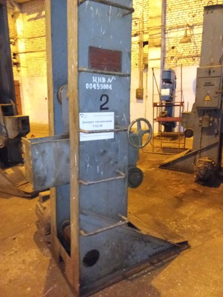 Домкраты тепловозные тэд 