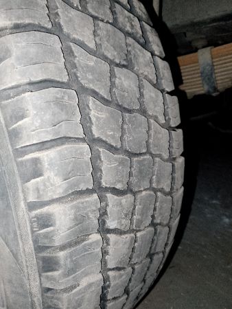 Автомобиль УАЗ 220694