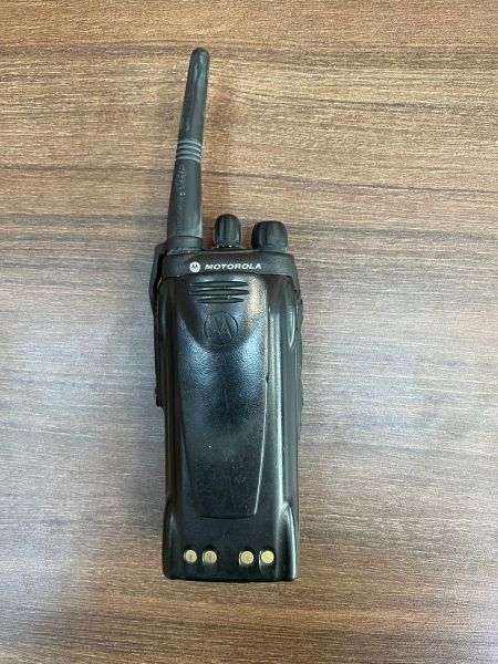 MOTOROLA GP 680 sn 749 TLL3583 MOTOROLA GP 680 sn 749 TLL3583