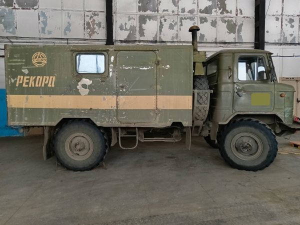 Автомобиль ГАЗ 66-15 