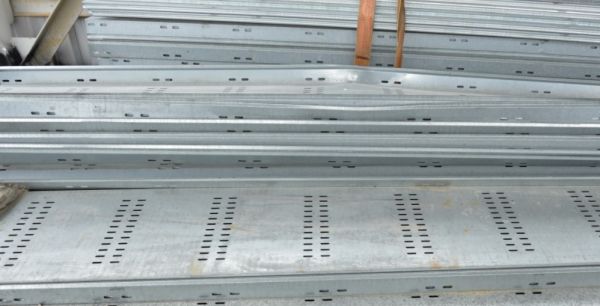 Крышка лотка КЛ 400х2000 