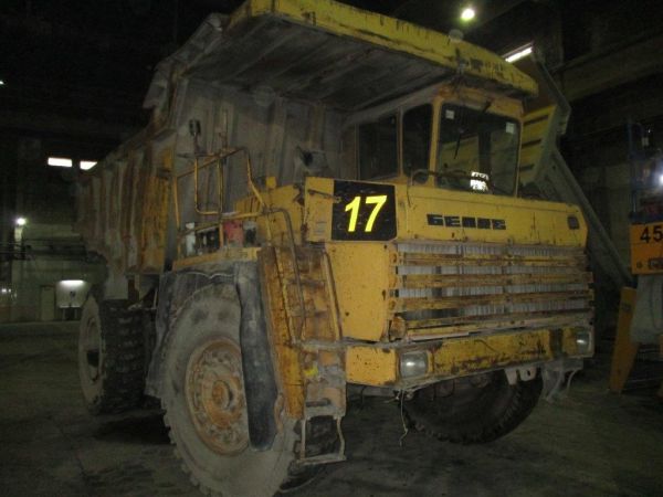Карьерный самосвал "Белаз-7548А" д.10008735