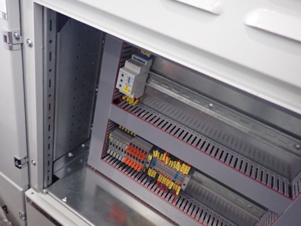 Устройство комплектное распределительное ГРЩ-0.4кВ