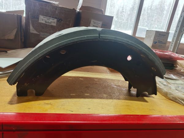 Колодка тормозная 865.01-3341-010