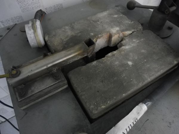 УСТАНОВКА для определения теплопроводности ИТ-30